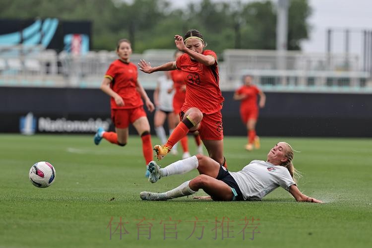 4场比赛32球 女五联赛第二轮上演多场进球大战 4场比赛32球 女五联赛第二轮上演多场进球大战