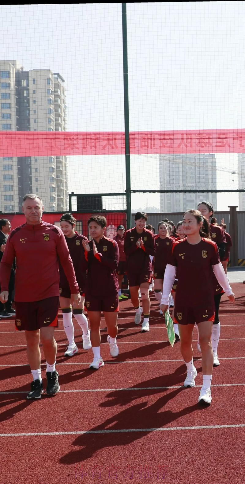 女足青少年精英教练员培训班在武汉顺利结业